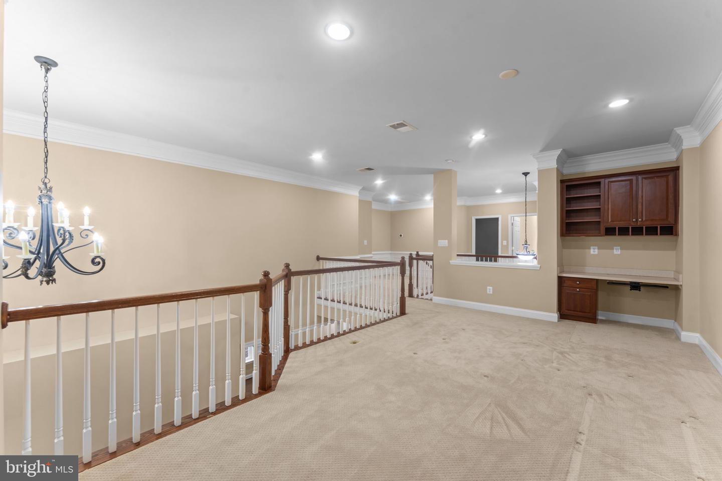 47672 PAULSEN SQ, STERLING, Virginia 20165, 5 Bedrooms Bedrooms, ,4 BathroomsBathrooms,Residential,For sale,47672 PAULSEN SQ,VALO2113326 MLS # VALO2113326