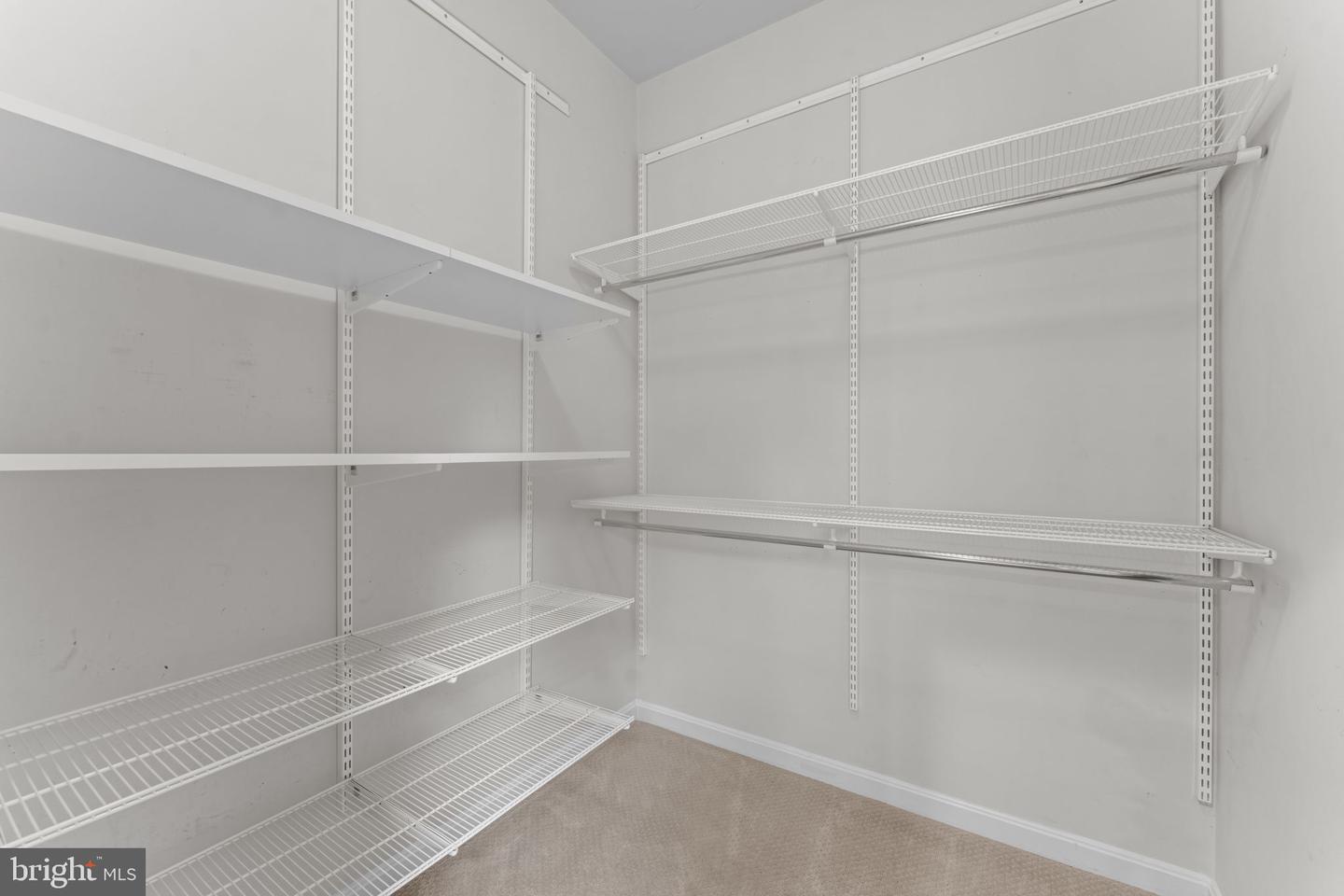 47672 PAULSEN SQ, STERLING, Virginia 20165, 5 Bedrooms Bedrooms, ,4 BathroomsBathrooms,Residential,For sale,47672 PAULSEN SQ,VALO2113326 MLS # VALO2113326