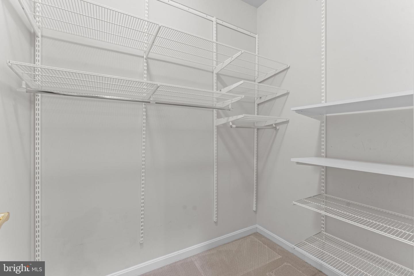 47672 PAULSEN SQ, STERLING, Virginia 20165, 5 Bedrooms Bedrooms, ,4 BathroomsBathrooms,Residential,For sale,47672 PAULSEN SQ,VALO2113326 MLS # VALO2113326