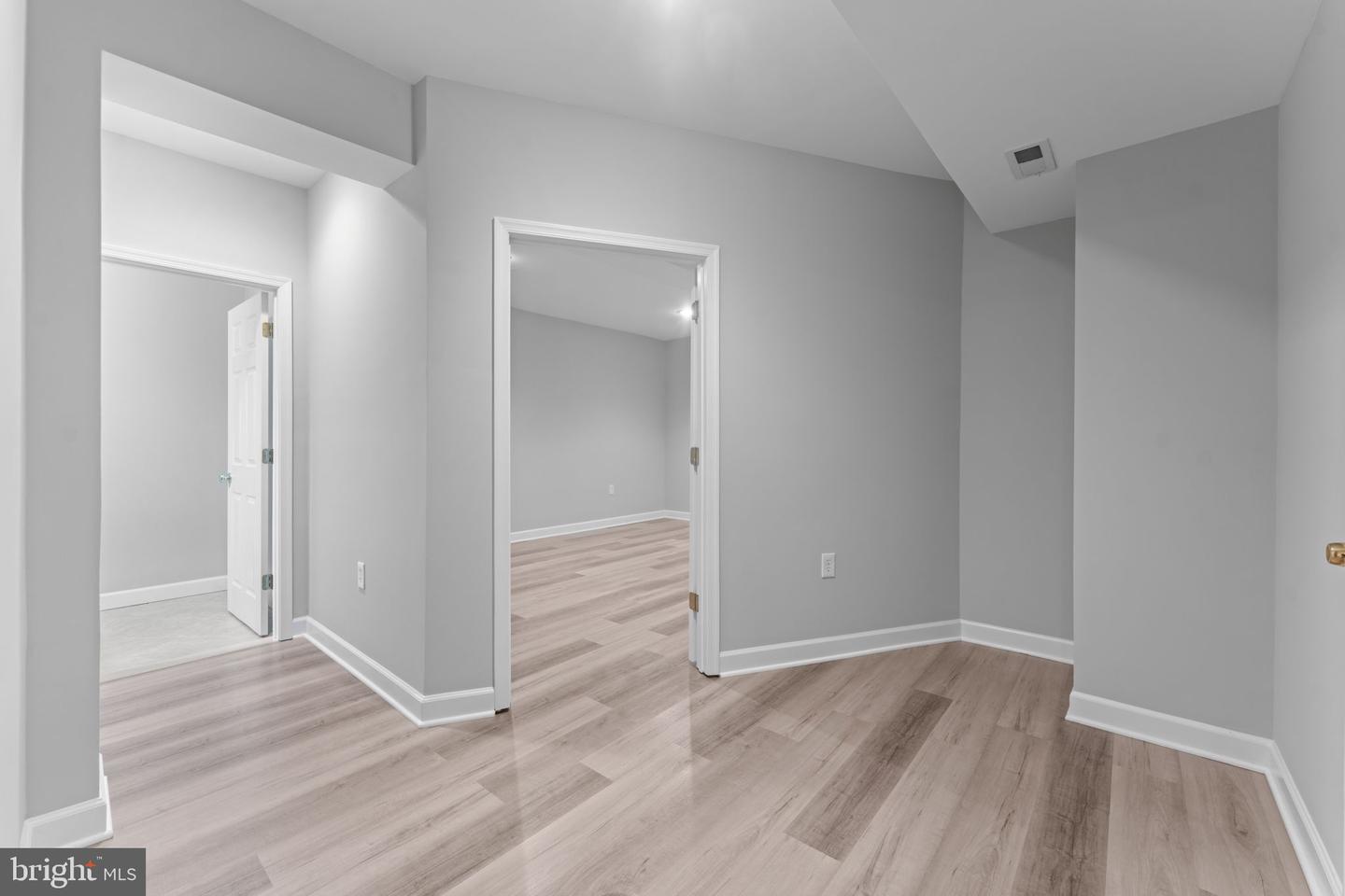 47672 PAULSEN SQ, STERLING, Virginia 20165, 5 Bedrooms Bedrooms, ,4 BathroomsBathrooms,Residential,For sale,47672 PAULSEN SQ,VALO2113326 MLS # VALO2113326