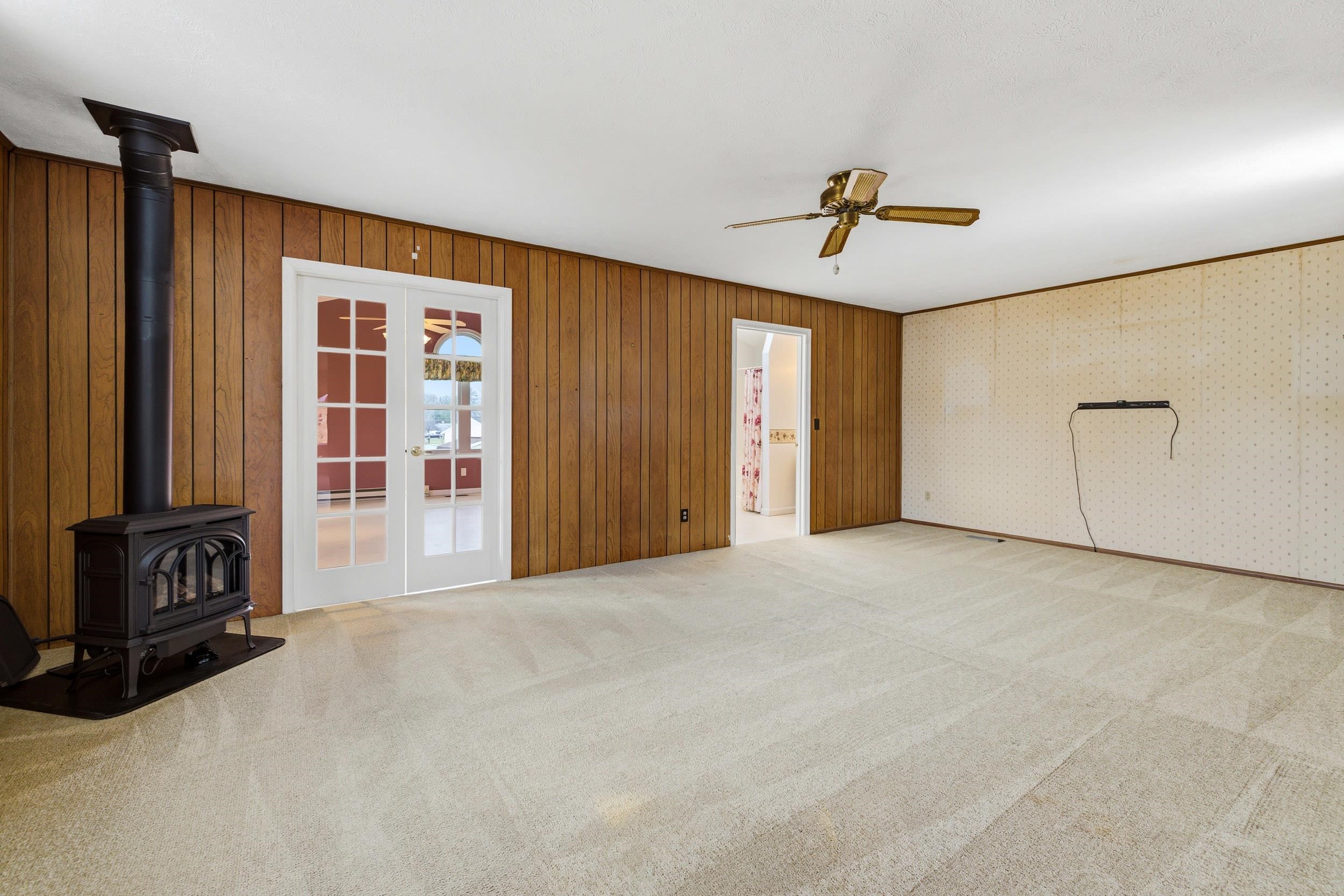 197 S C ST, TIMBERVILLE, Virginia 22853, 3 Bedrooms Bedrooms, ,2 BathroomsBathrooms,Residential,197 S C ST,674085 MLS # 674085