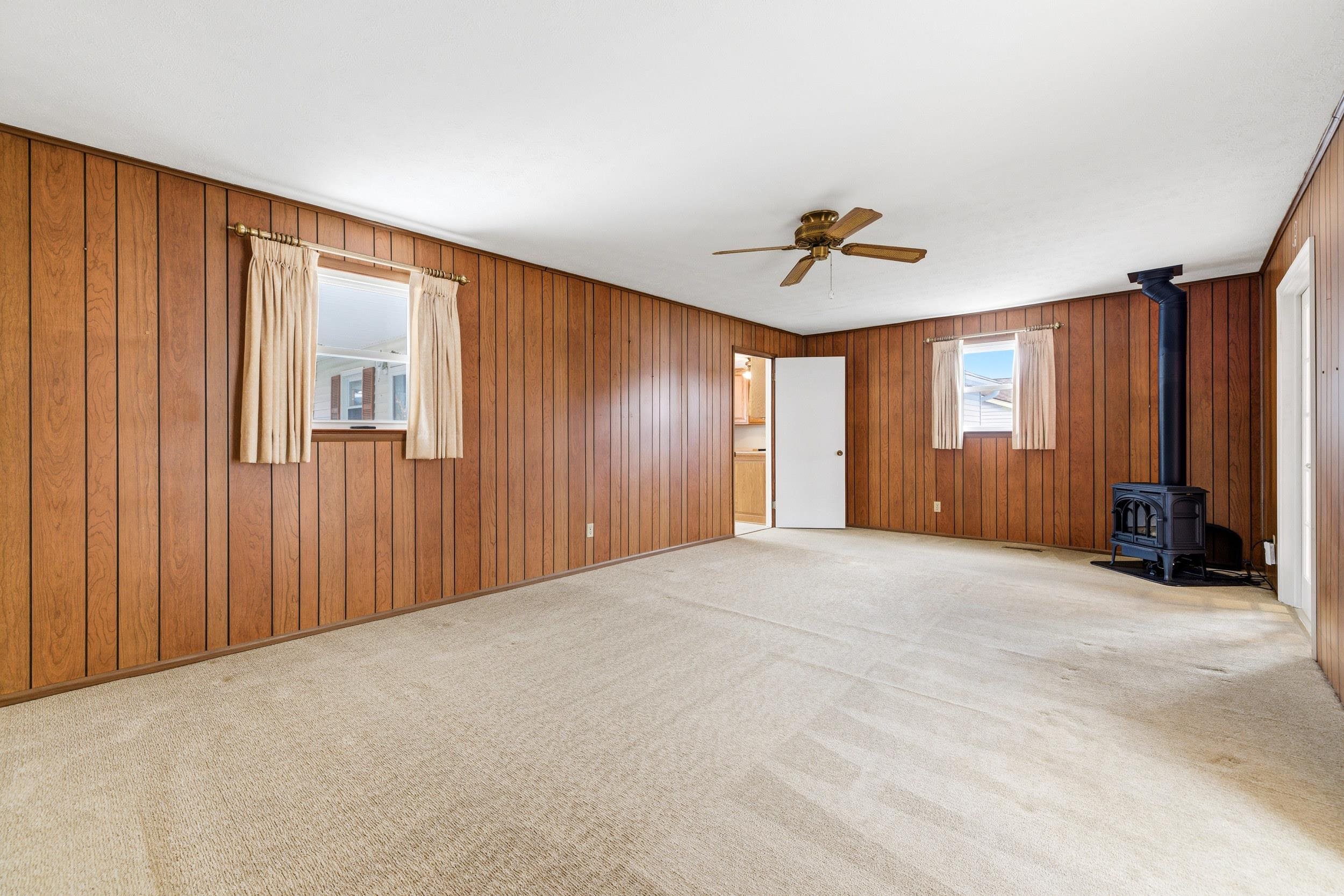 197 S C ST, TIMBERVILLE, Virginia 22853, 3 Bedrooms Bedrooms, ,2 BathroomsBathrooms,Residential,197 S C ST,674085 MLS # 674085