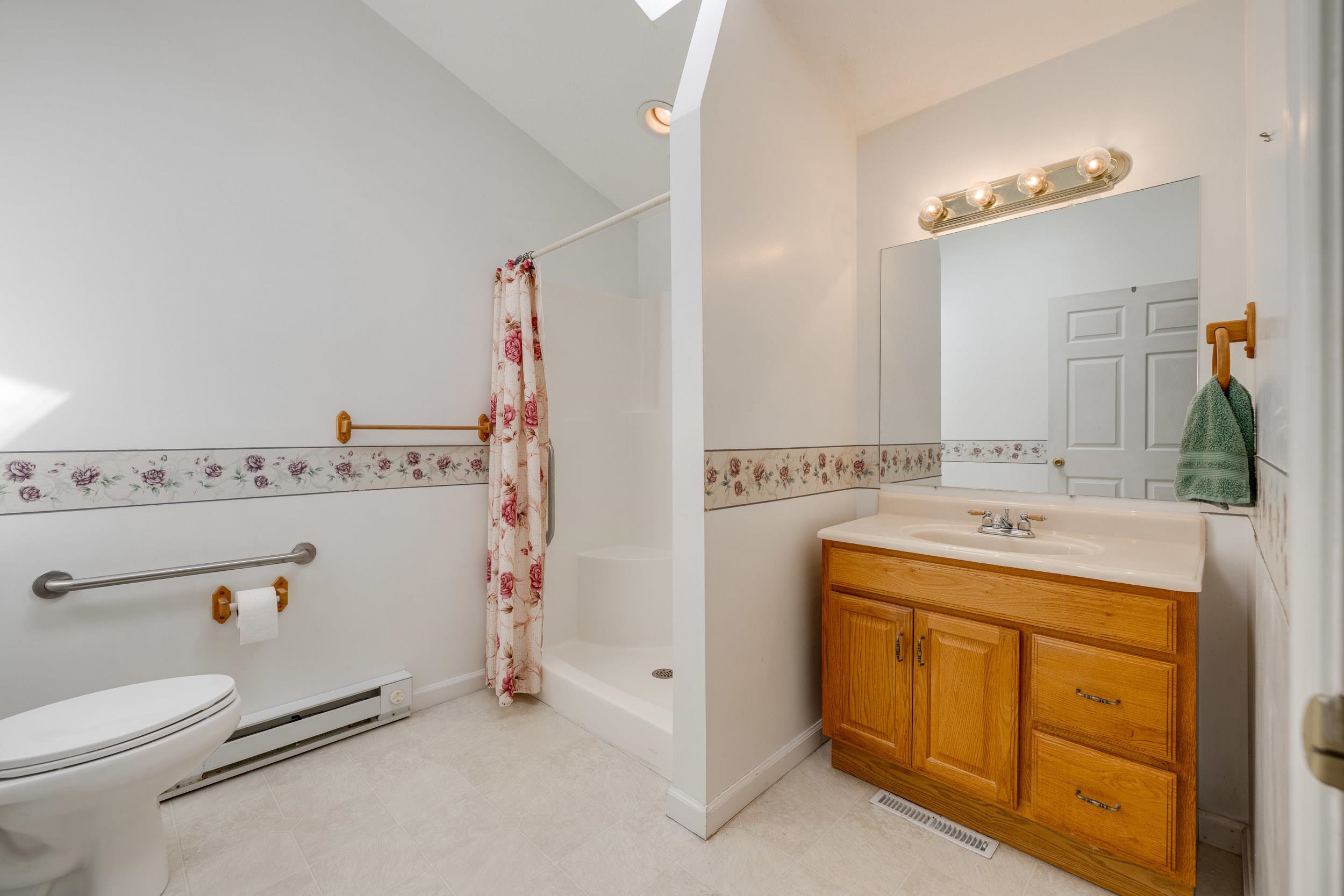 197 S C ST, TIMBERVILLE, Virginia 22853, 3 Bedrooms Bedrooms, ,2 BathroomsBathrooms,Residential,197 S C ST,674085 MLS # 674085