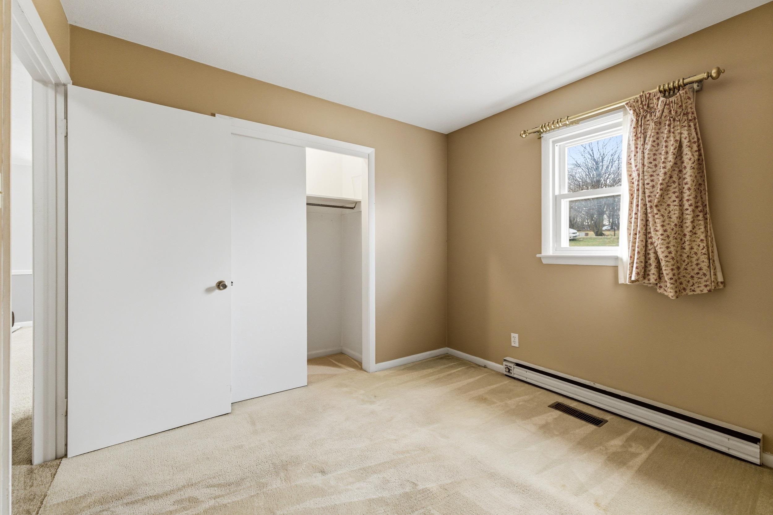 197 S C ST, TIMBERVILLE, Virginia 22853, 3 Bedrooms Bedrooms, ,2 BathroomsBathrooms,Residential,197 S C ST,674085 MLS # 674085