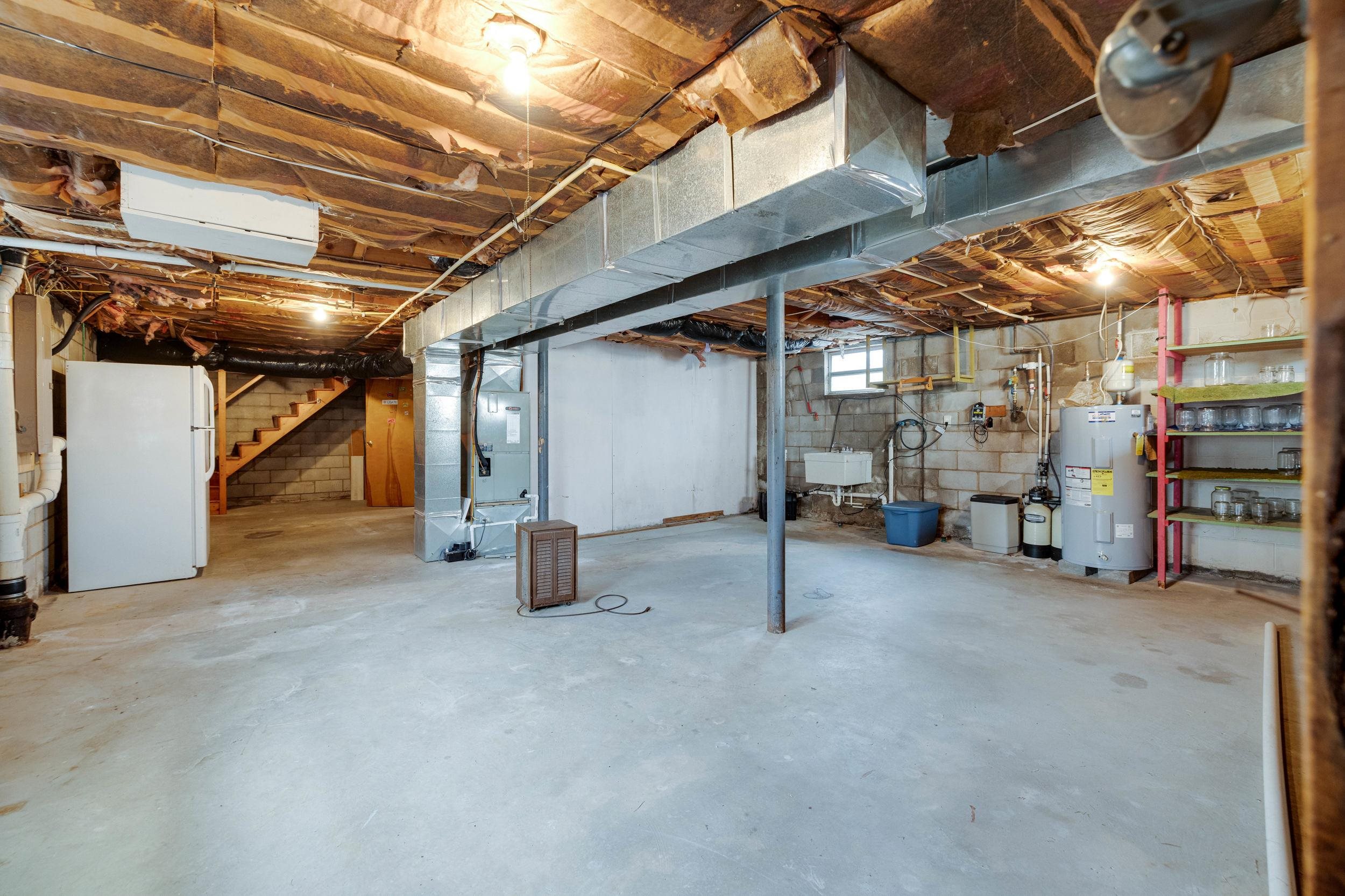 197 S C ST, TIMBERVILLE, Virginia 22853, 3 Bedrooms Bedrooms, ,2 BathroomsBathrooms,Residential,197 S C ST,674085 MLS # 674085