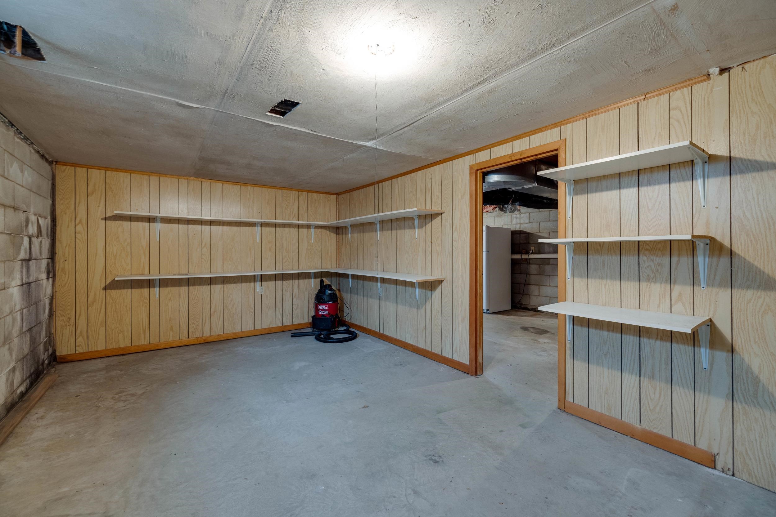 197 S C ST, TIMBERVILLE, Virginia 22853, 3 Bedrooms Bedrooms, ,2 BathroomsBathrooms,Residential,197 S C ST,674085 MLS # 674085