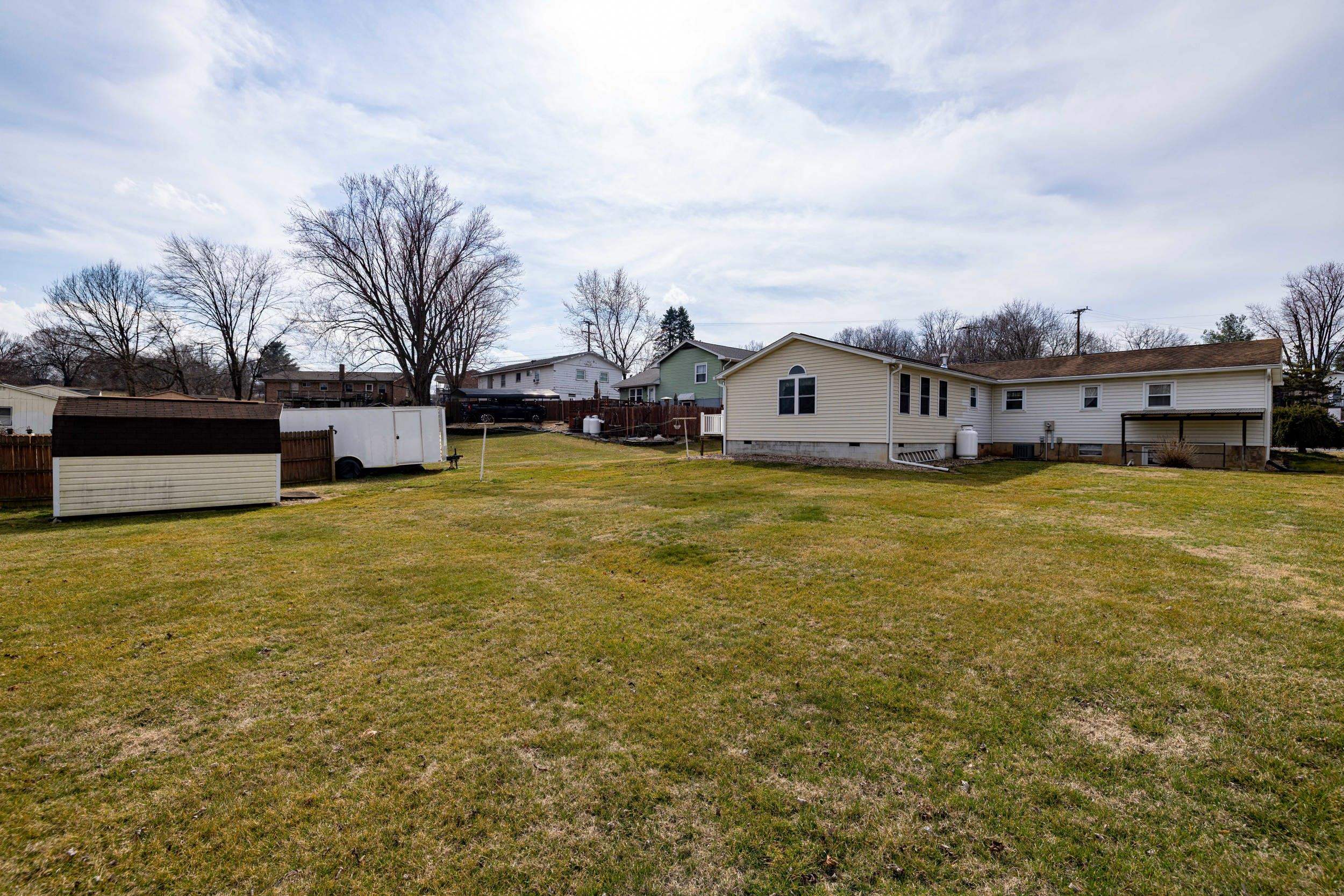 197 S C ST, TIMBERVILLE, Virginia 22853, 3 Bedrooms Bedrooms, ,2 BathroomsBathrooms,Residential,197 S C ST,674085 MLS # 674085