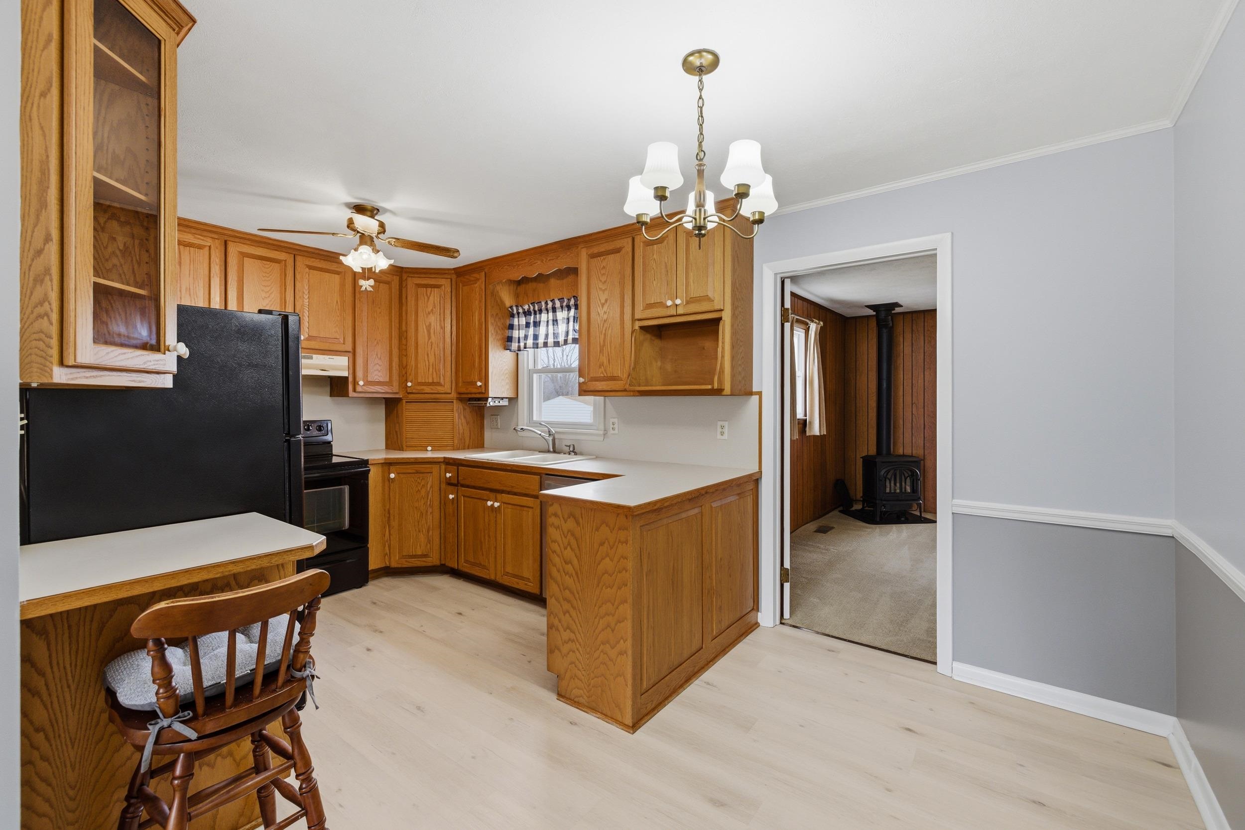 197 S C ST, TIMBERVILLE, Virginia 22853, 3 Bedrooms Bedrooms, ,2 BathroomsBathrooms,Residential,197 S C ST,674085 MLS # 674085