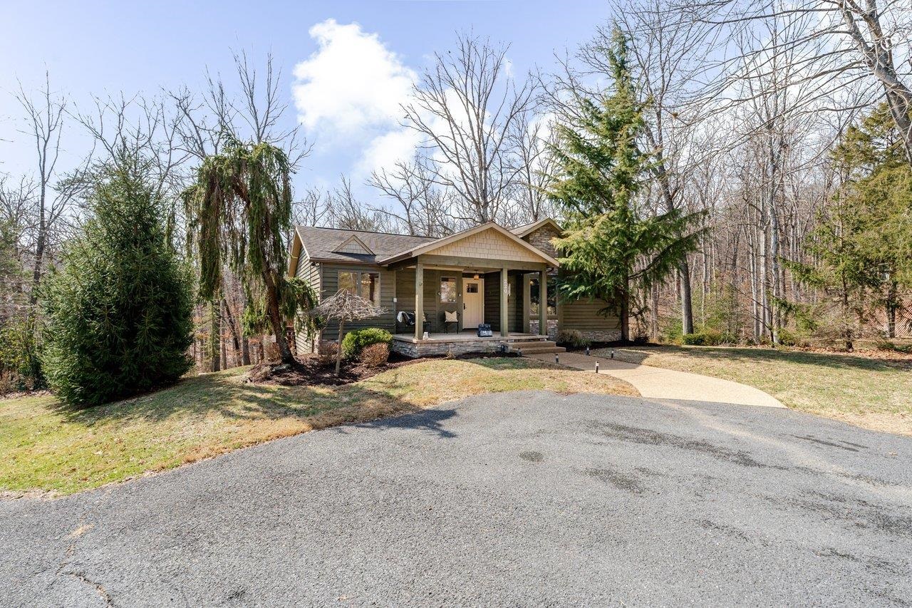 220 MARTIN LN, MCGAHEYSVILLE, Virginia 22840, 3 Bedrooms Bedrooms, ,2 BathroomsBathrooms,Residential,220 MARTIN LN,674088 MLS # 674088