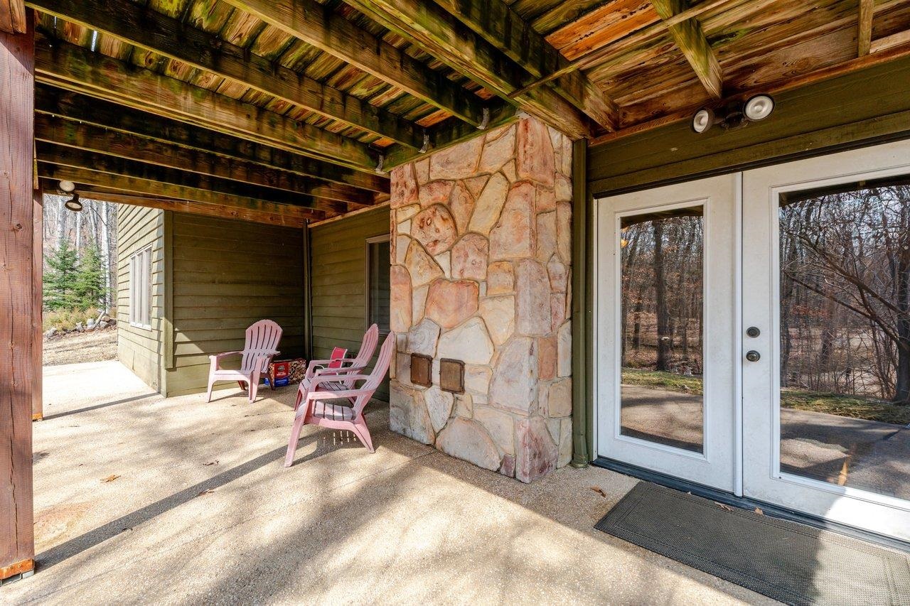 220 MARTIN LN, MCGAHEYSVILLE, Virginia 22840, 3 Bedrooms Bedrooms, ,2 BathroomsBathrooms,Residential,220 MARTIN LN,674088 MLS # 674088