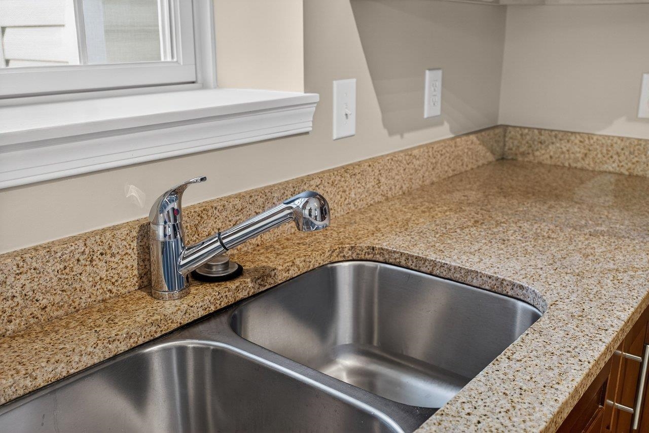 1205 SETTLERS LN, HARRISONBURG, Virginia 22802, 3 Bedrooms Bedrooms, ,2 BathroomsBathrooms,Residential,1205 SETTLERS LN,674090 MLS # 674090