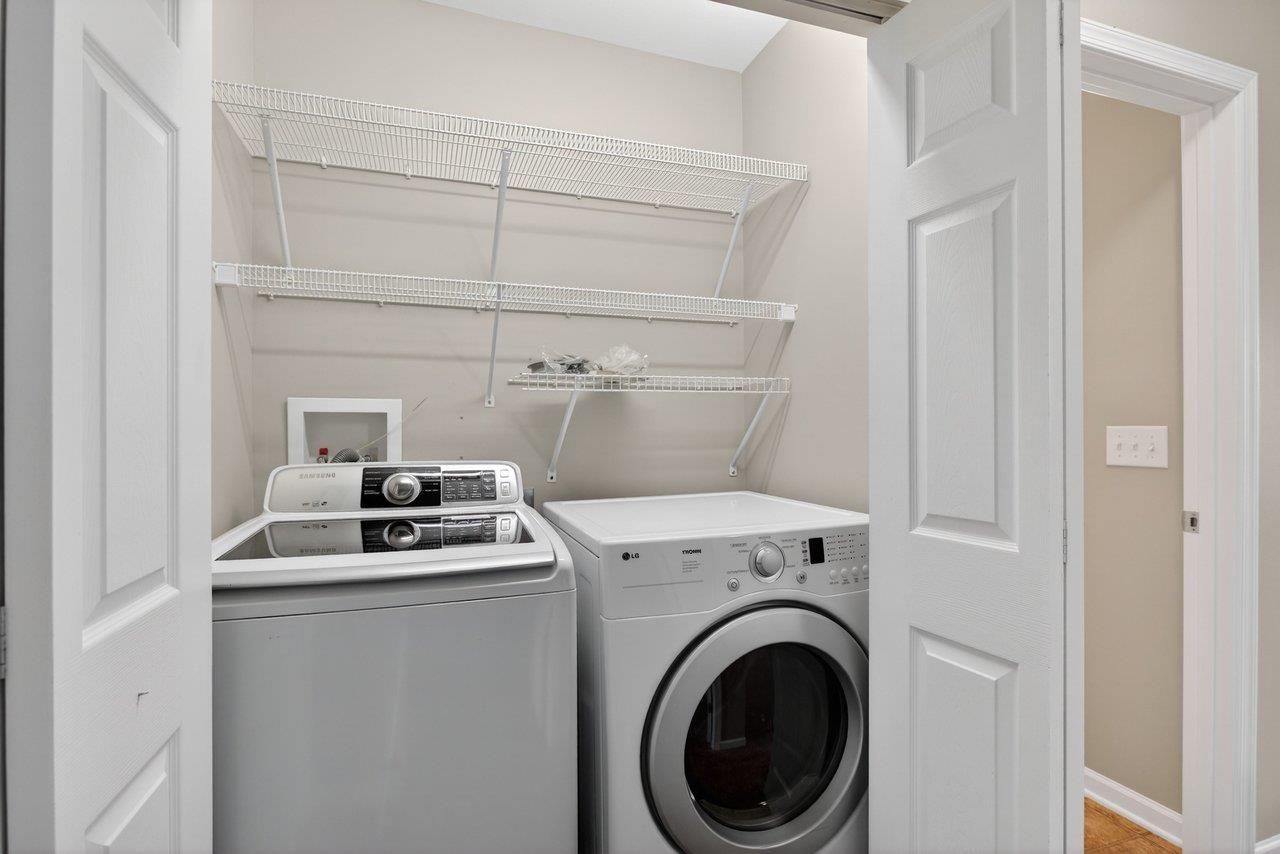 1205 SETTLERS LN, HARRISONBURG, Virginia 22802, 3 Bedrooms Bedrooms, ,2 BathroomsBathrooms,Residential,1205 SETTLERS LN,674090 MLS # 674090