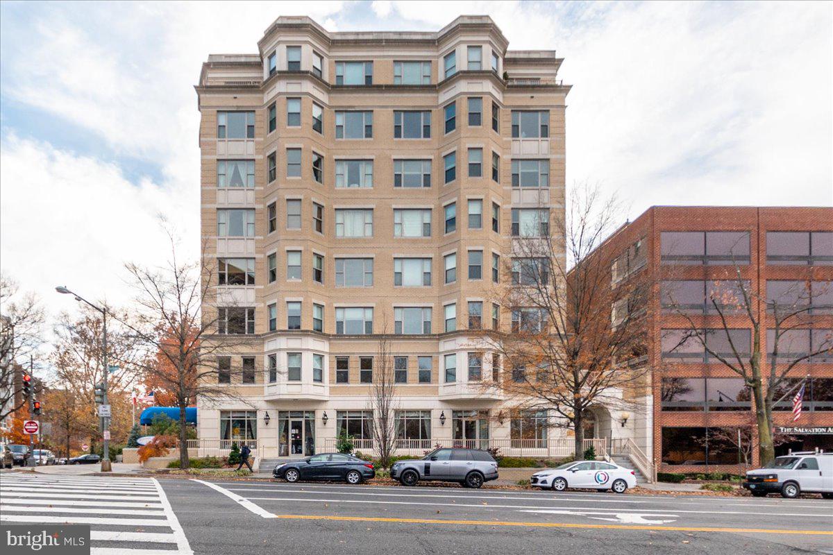 2600 PENNSYLVANIA AVE NW #2D, WASHINGTON, District Of Columbia 20037, 2 Bedrooms Bedrooms, ,2 BathroomsBathrooms,Residential,For sale,2600 PENNSYLVANIA AVE NW #2D,DCDC2243632 MLS # DCDC2243632