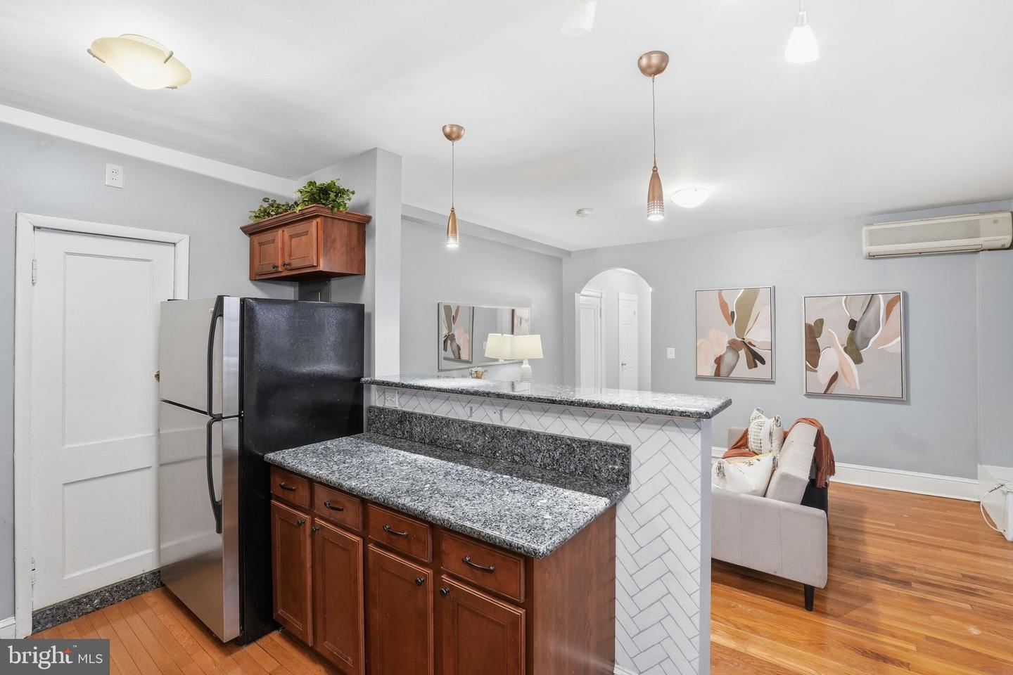 5112 CONNECTICUT AVE NW #204, WASHINGTON, District Of Columbia 20008, 2 Bedrooms Bedrooms, ,1 BathroomBathrooms,Residential,For sale,5112 CONNECTICUT AVE NW #204,DCDC2245192 MLS # DCDC2245192