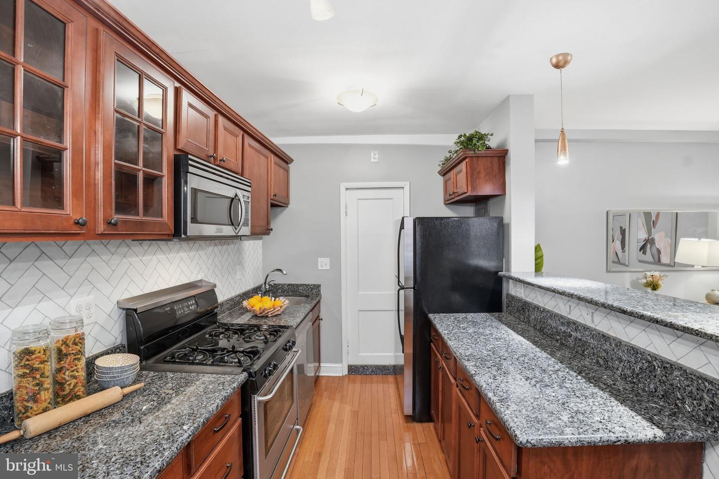 5112 CONNECTICUT AVE NW #204, WASHINGTON, District Of Columbia 20008, 2 Bedrooms Bedrooms, ,1 BathroomBathrooms,Residential,For sale,5112 CONNECTICUT AVE NW #204,DCDC2245192 MLS # DCDC2245192