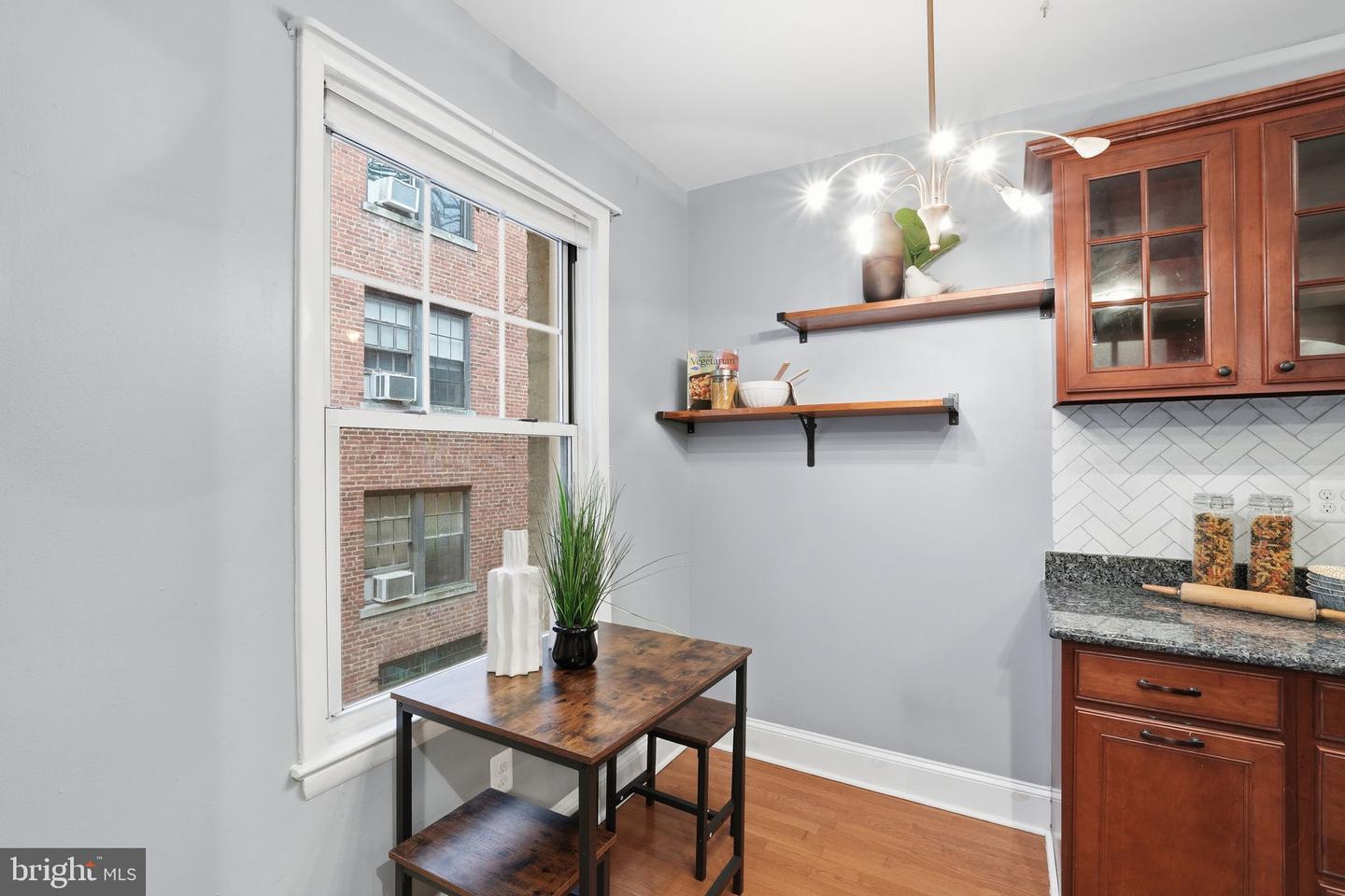 5112 CONNECTICUT AVE NW #204, WASHINGTON, District Of Columbia 20008, 2 Bedrooms Bedrooms, ,1 BathroomBathrooms,Residential,For sale,5112 CONNECTICUT AVE NW #204,DCDC2245192 MLS # DCDC2245192
