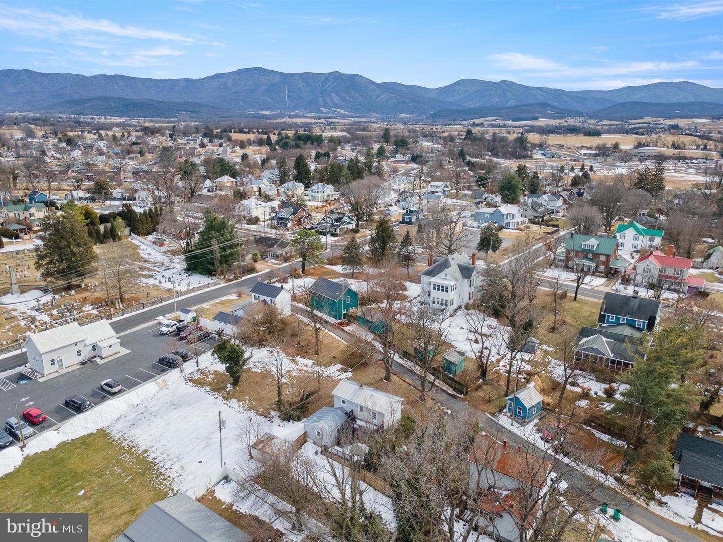 115 E PAGE ST, LURAY, Virginia 22835, 2 Bedrooms Bedrooms, ,2 BathroomsBathrooms,Residential,For sale,115 E PAGE ST,VAPA2006056 MLS # VAPA2006056