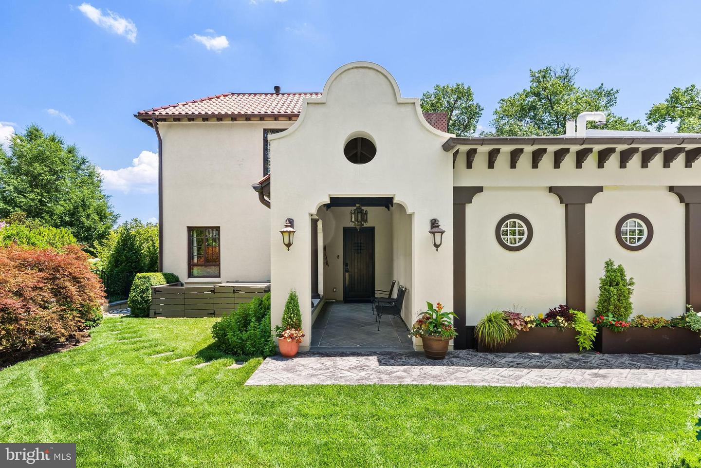 3400 MASSACHUSETTS AVE NW, WASHINGTON, District Of Columbia 20007, 7 Bedrooms Bedrooms, ,9 BathroomsBathrooms,Residential,For sale,3400 MASSACHUSETTS AVE NW,DCDC2246924 MLS # DCDC2246924