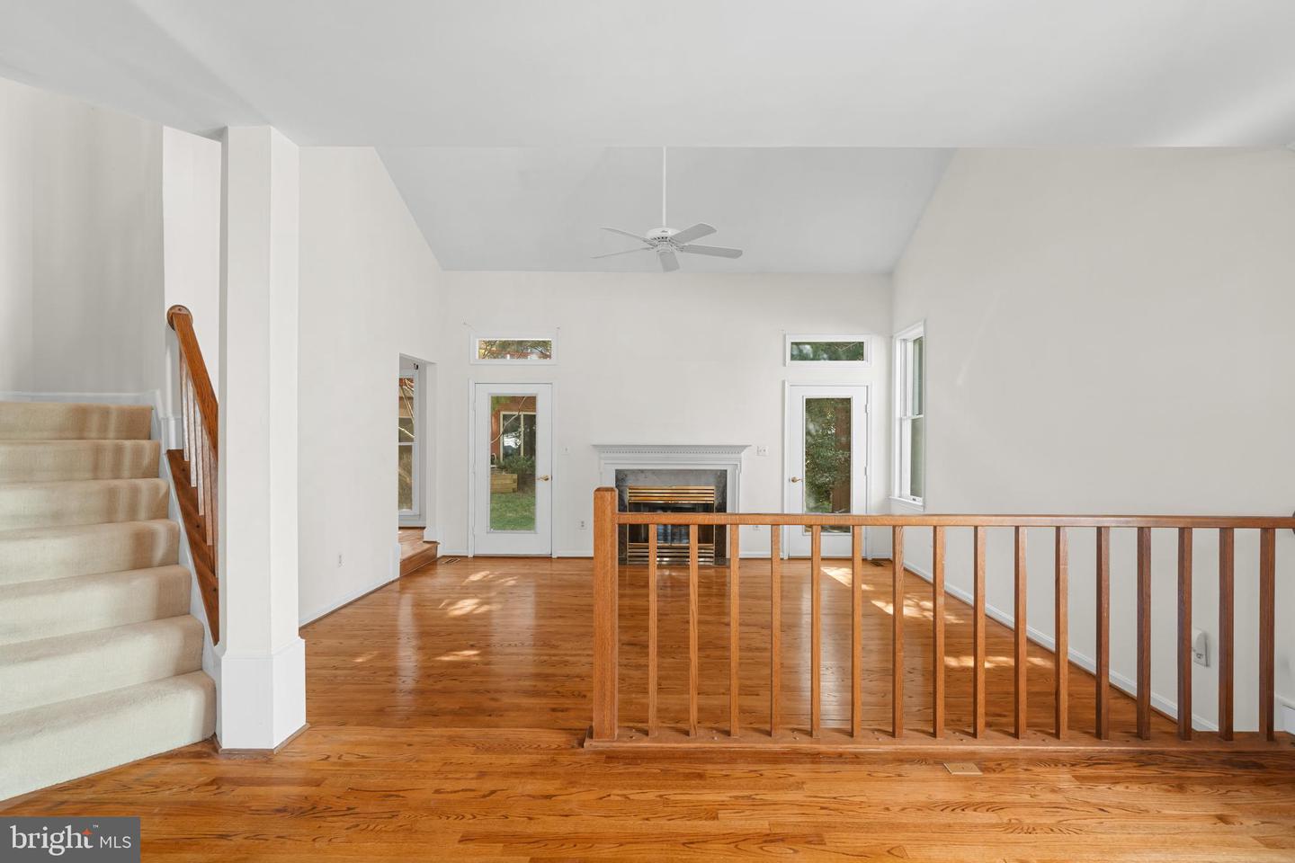 3402 WALNUT HILL CT, FALLS CHURCH, Virginia 22042, 3 Bedrooms Bedrooms, 10 Rooms Rooms,4 BathroomsBathrooms,Residential,For sale,3402 WALNUT HILL CT,VAFX2292254 MLS # VAFX2292254