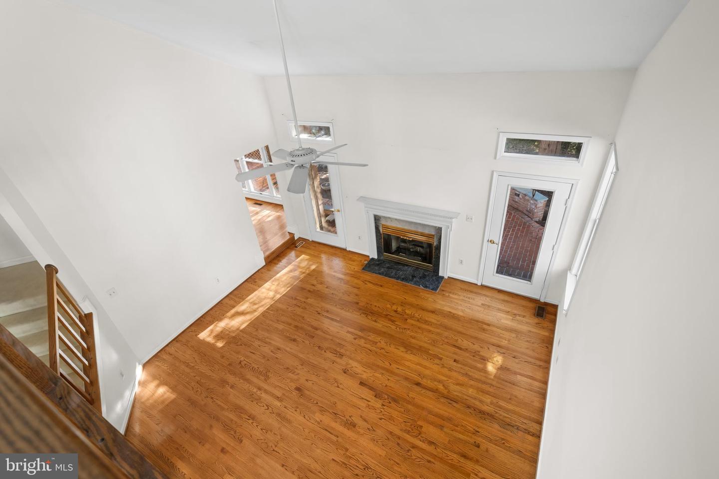 3402 WALNUT HILL CT, FALLS CHURCH, Virginia 22042, 3 Bedrooms Bedrooms, 10 Rooms Rooms,4 BathroomsBathrooms,Residential,For sale,3402 WALNUT HILL CT,VAFX2292254 MLS # VAFX2292254