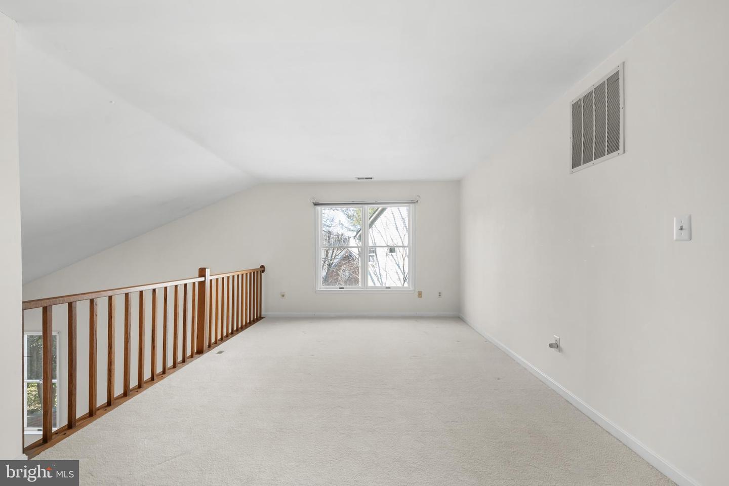 3402 WALNUT HILL CT, FALLS CHURCH, Virginia 22042, 3 Bedrooms Bedrooms, 10 Rooms Rooms,4 BathroomsBathrooms,Residential,For sale,3402 WALNUT HILL CT,VAFX2292254 MLS # VAFX2292254