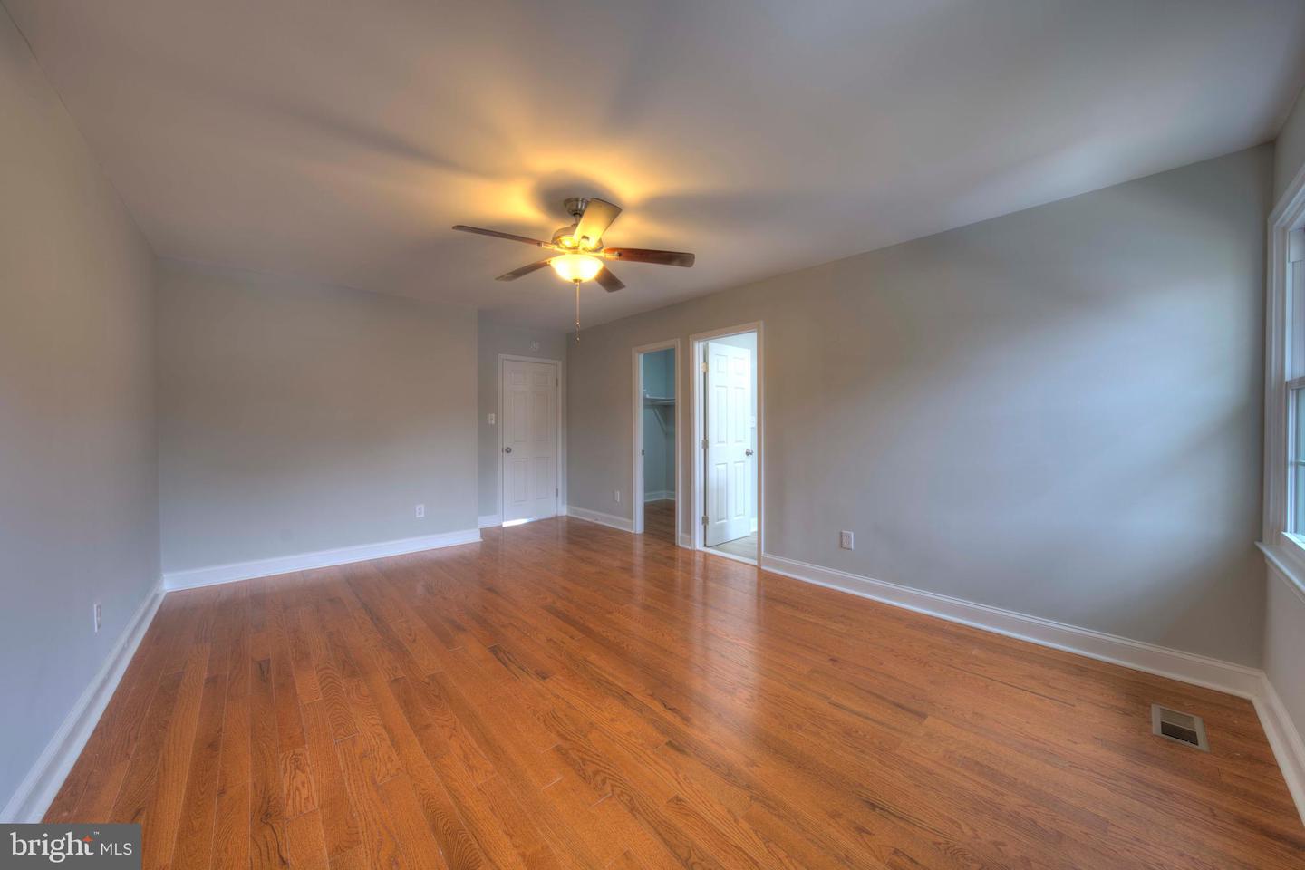 3154 STRATFORD CT, OAKTON, Virginia 22124, 3 Bedrooms Bedrooms, ,3 BathroomsBathrooms,Residential,For sale,3154 STRATFORD CT,VAFX2293182 MLS # VAFX2293182