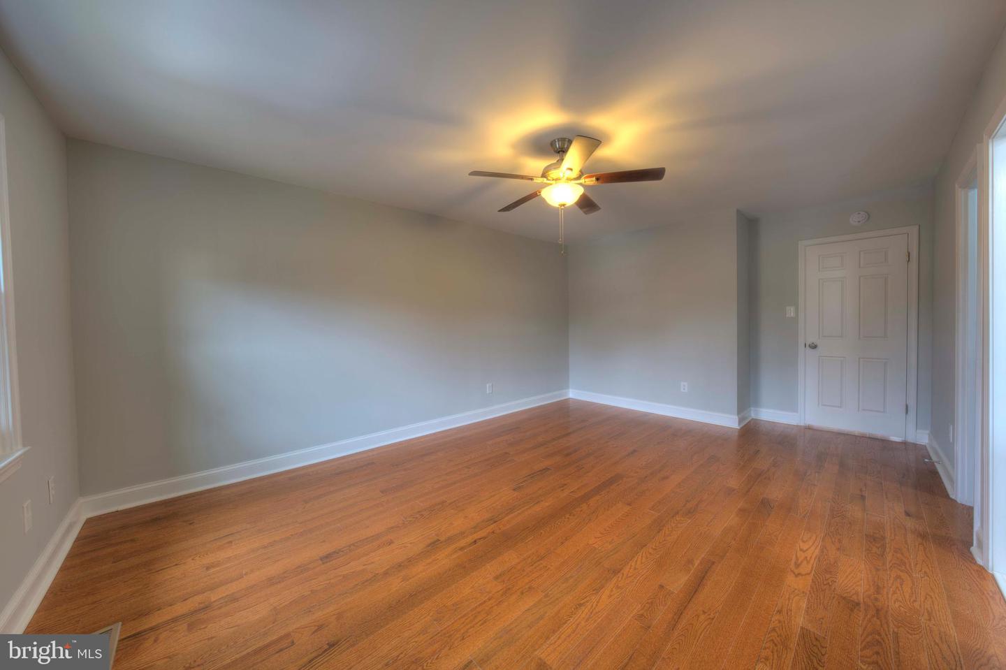 3154 STRATFORD CT, OAKTON, Virginia 22124, 3 Bedrooms Bedrooms, ,3 BathroomsBathrooms,Residential,For sale,3154 STRATFORD CT,VAFX2293182 MLS # VAFX2293182