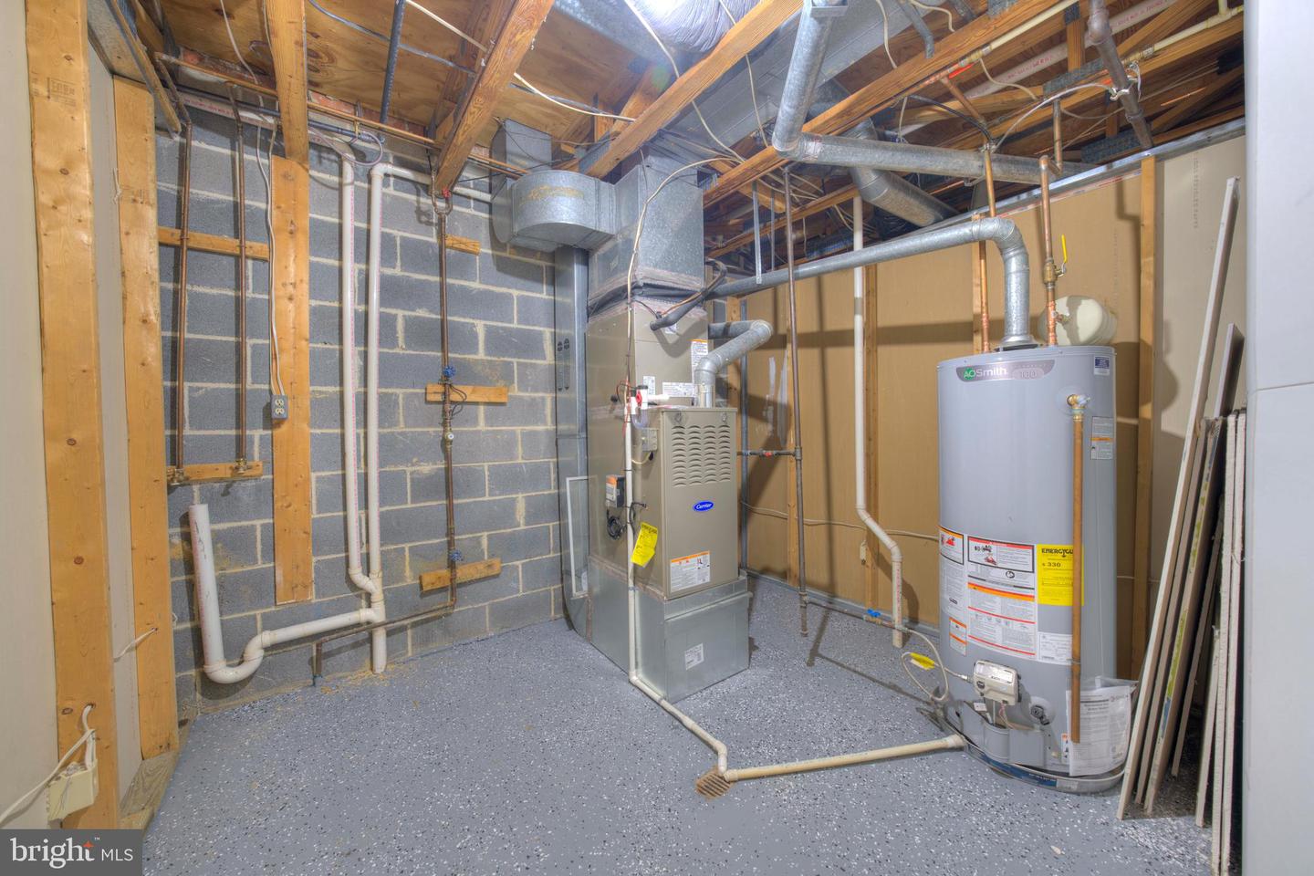 3154 STRATFORD CT, OAKTON, Virginia 22124, 3 Bedrooms Bedrooms, ,3 BathroomsBathrooms,Residential,For sale,3154 STRATFORD CT,VAFX2293182 MLS # VAFX2293182