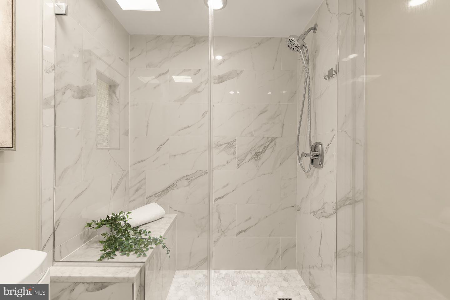 1245 13TH ST NW #414, WASHINGTON, District Of Columbia 20005, 1 Bedroom Bedrooms, ,1 BathroomBathrooms,Residential,For sale,1245 13TH ST NW #414,DCDC2248604 MLS # DCDC2248604