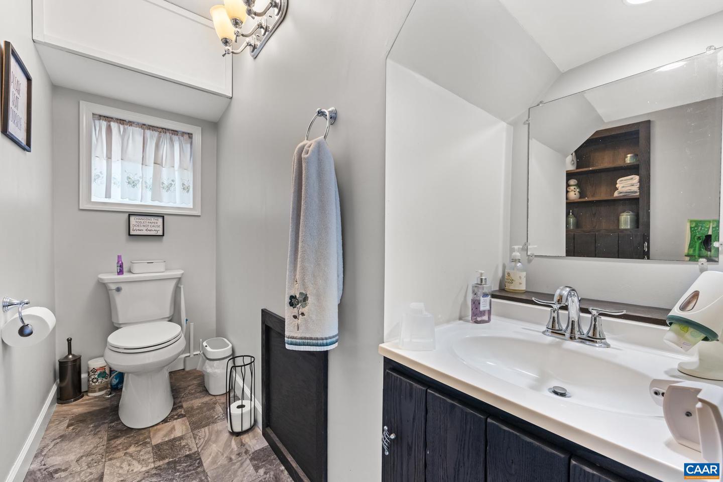 25 ACRE LN, PALMYRA, Virginia 22963, 5 Bedrooms Bedrooms, ,4 BathroomsBathrooms,Residential,For sale,25 ACRE LN,673963 MLS # 673963