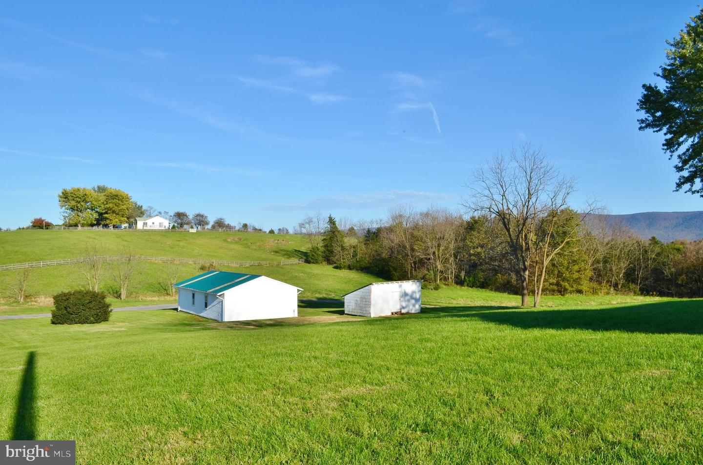 3345 CONICVILLE RD, MOUNT JACKSON, Virginia 22842, 4 Bedrooms Bedrooms, ,2 BathroomsBathrooms,Residential,For sale,3345 CONICVILLE RD,VASH2013746 MLS # VASH2013746