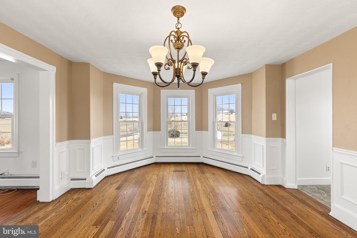 3345 CONICVILLE RD, MOUNT JACKSON, Virginia 22842, 4 Bedrooms Bedrooms, ,2 BathroomsBathrooms,Residential,For sale,3345 CONICVILLE RD,VASH2013746 MLS # VASH2013746