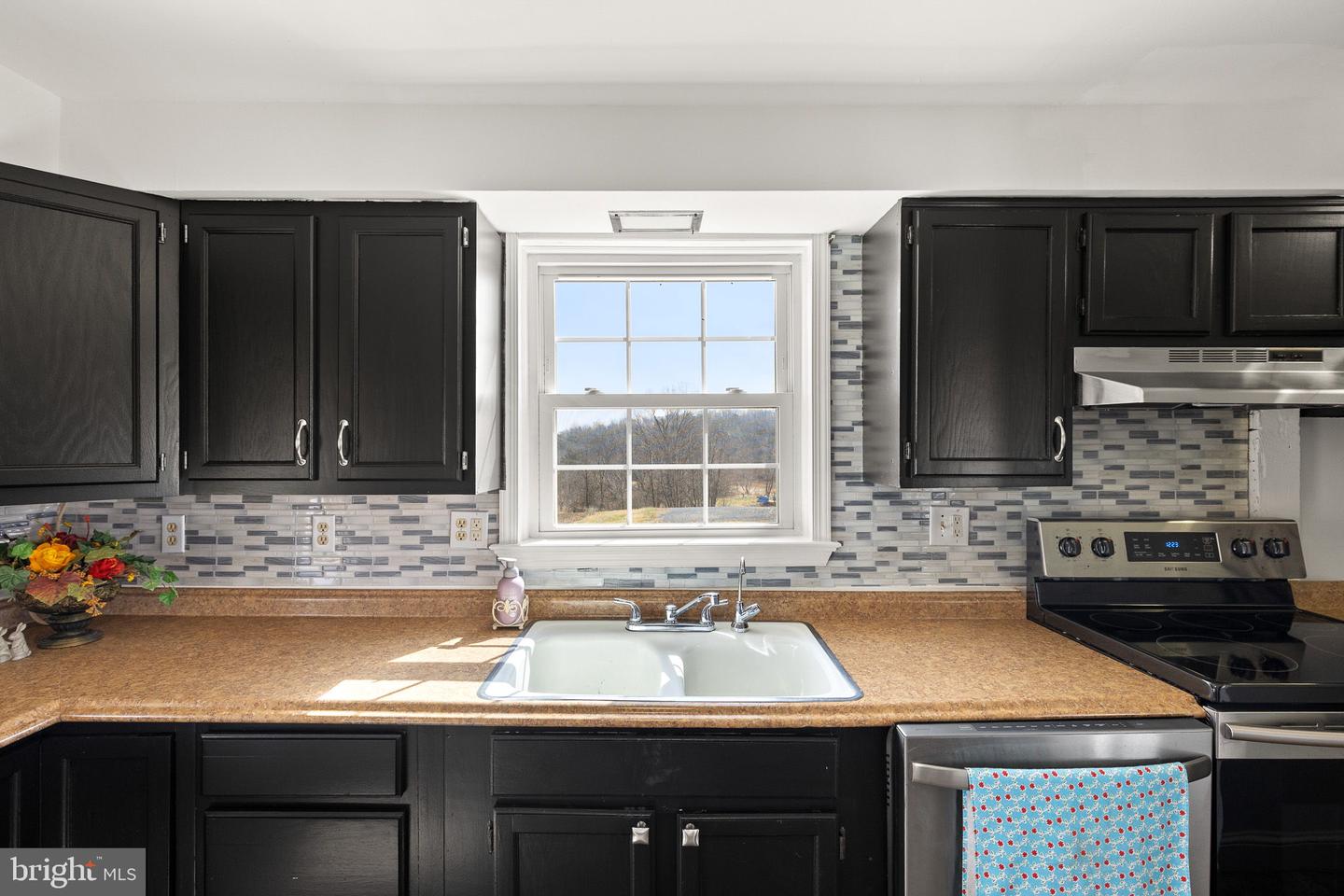 3345 CONICVILLE RD, MOUNT JACKSON, Virginia 22842, 4 Bedrooms Bedrooms, ,2 BathroomsBathrooms,Residential,For sale,3345 CONICVILLE RD,VASH2013746 MLS # VASH2013746