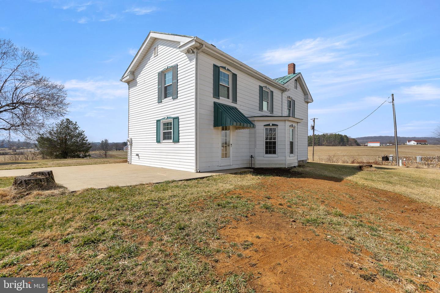 3345 CONICVILLE RD, MOUNT JACKSON, Virginia 22842, 4 Bedrooms Bedrooms, ,2 BathroomsBathrooms,Residential,For sale,3345 CONICVILLE RD,VASH2013746 MLS # VASH2013746