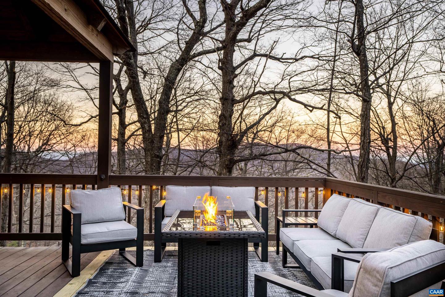 96 SQUIRREL TREE LN, WINTERGREEN RESORT, Virginia 22967, 3 Bedrooms Bedrooms, ,2 BathroomsBathrooms,Residential,For sale,96 SQUIRREL TREE LN,674067 MLS # 674067