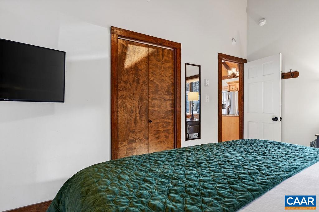 96 SQUIRREL TREE LN, WINTERGREEN RESORT, Virginia 22967, 3 Bedrooms Bedrooms, ,2 BathroomsBathrooms,Residential,For sale,96 SQUIRREL TREE LN,674067 MLS # 674067