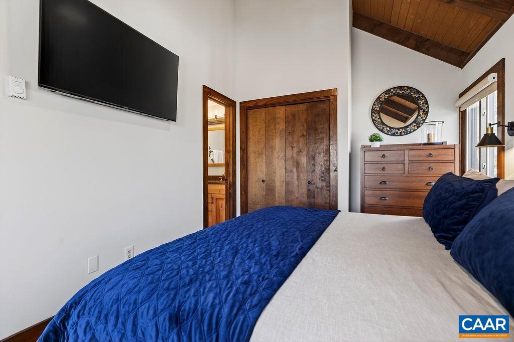 96 SQUIRREL TREE LN, WINTERGREEN RESORT, Virginia 22967, 3 Bedrooms Bedrooms, ,2 BathroomsBathrooms,Residential,For sale,96 SQUIRREL TREE LN,674067 MLS # 674067