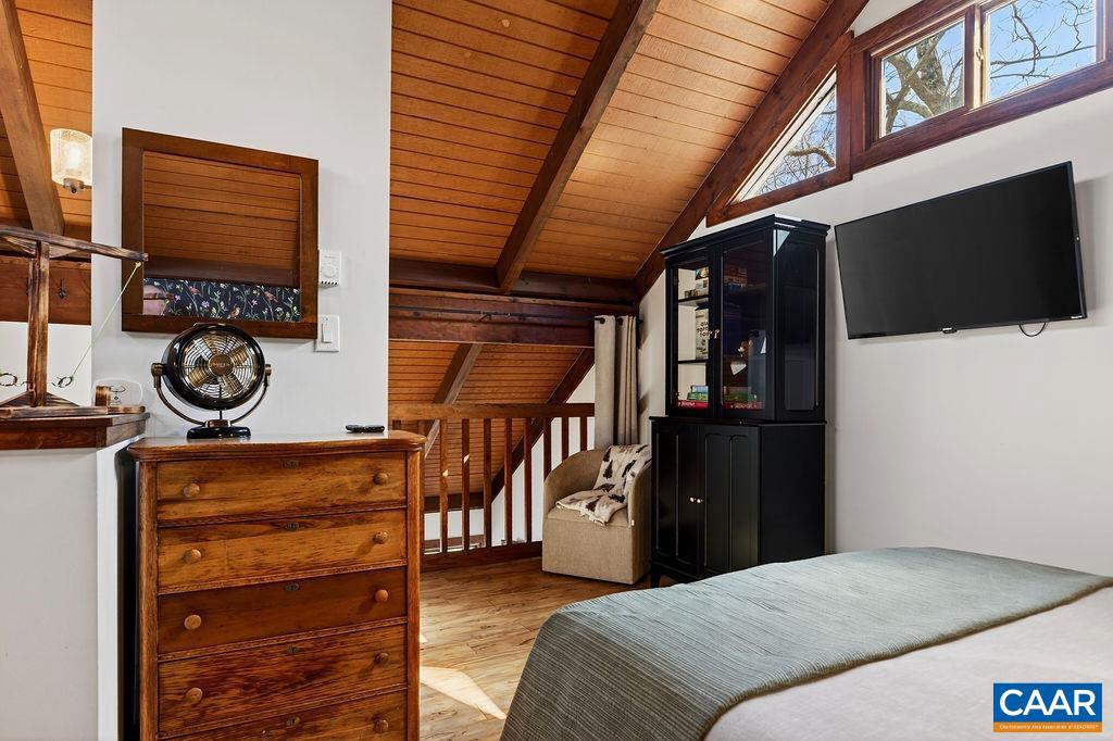 96 SQUIRREL TREE LN, WINTERGREEN RESORT, Virginia 22967, 3 Bedrooms Bedrooms, ,2 BathroomsBathrooms,Residential,For sale,96 SQUIRREL TREE LN,674067 MLS # 674067