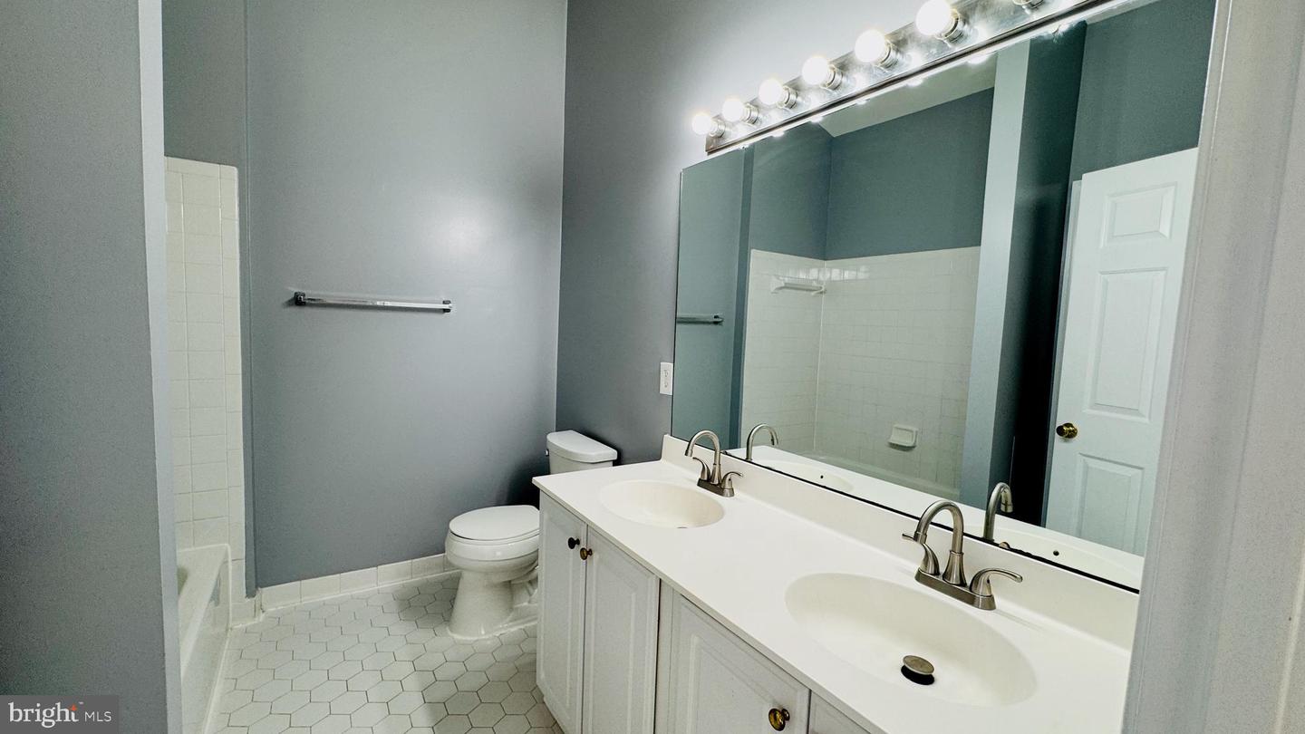 43245 STILLFOREST TER, ASHBURN, Virginia 20147, 4 Bedrooms Bedrooms, ,3 BathroomsBathrooms,Residential,For sale,43245 STILLFOREST TER,VALO2117594 MLS # VALO2117594