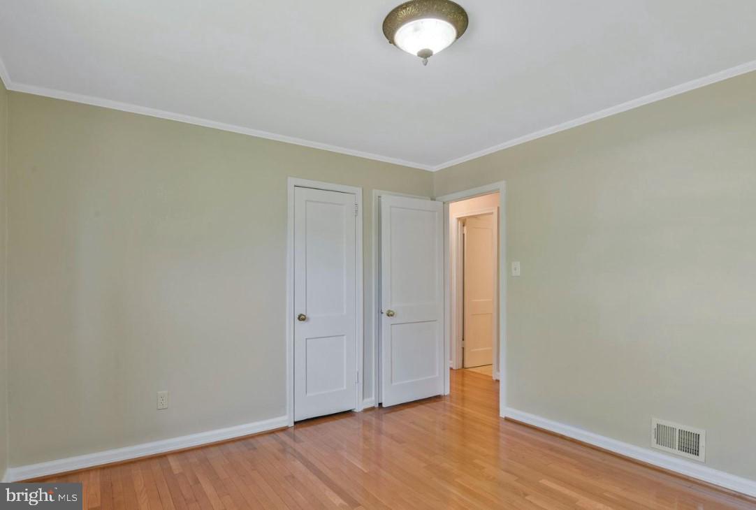 4038 POPLAR ST, FAIRFAX, Virginia 22030, 3 Bedrooms Bedrooms, ,2 BathroomsBathrooms,Residential,For sale,4038 POPLAR ST,VAFC2007912 MLS # VAFC2007912