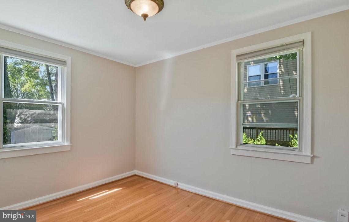 4038 POPLAR ST, FAIRFAX, Virginia 22030, 3 Bedrooms Bedrooms, ,2 BathroomsBathrooms,Residential,For sale,4038 POPLAR ST,VAFC2007912 MLS # VAFC2007912