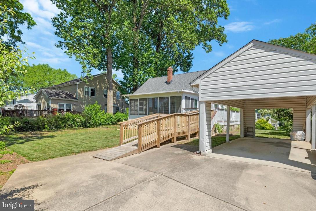 4038 POPLAR ST, FAIRFAX, Virginia 22030, 3 Bedrooms Bedrooms, ,2 BathroomsBathrooms,Residential,For sale,4038 POPLAR ST,VAFC2007912 MLS # VAFC2007912