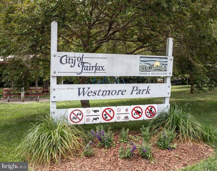 4038 POPLAR ST, FAIRFAX, Virginia 22030, 3 Bedrooms Bedrooms, ,2 BathroomsBathrooms,Residential,For sale,4038 POPLAR ST,VAFC2007912 MLS # VAFC2007912