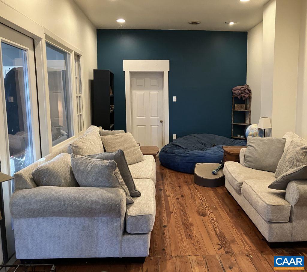 877 HOLLAND CREEK RD, LOUISA, Virginia 23093, 3 Bedrooms Bedrooms, ,3 BathroomsBathrooms,Residential,For sale,877 HOLLAND CREEK RD,674091 MLS # 674091