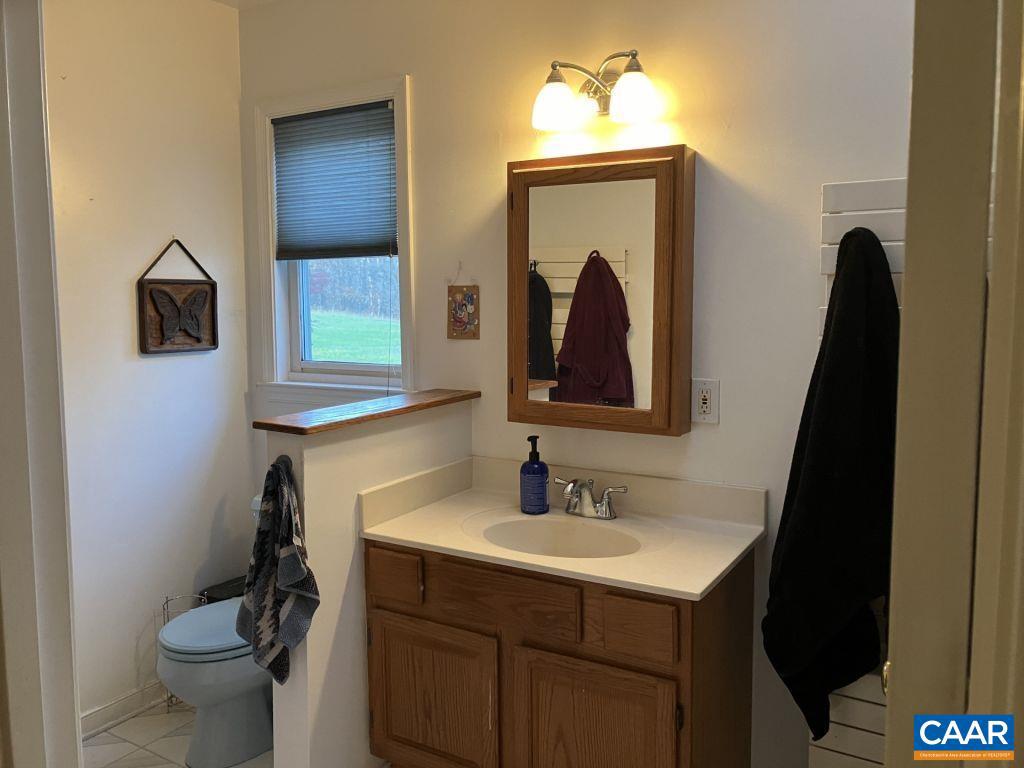 877 HOLLAND CREEK RD, LOUISA, Virginia 23093, 3 Bedrooms Bedrooms, ,3 BathroomsBathrooms,Residential,For sale,877 HOLLAND CREEK RD,674091 MLS # 674091