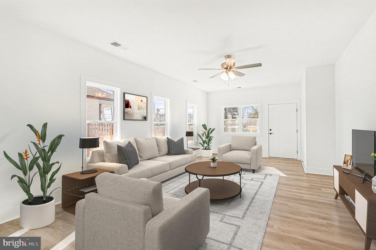 277 WHITE OAK RD, FREDERICKSBURG, Virginia 22405, 3 Bedrooms Bedrooms, ,2 BathroomsBathrooms,Residential,For sale,277 WHITE OAK RD,VAST2046712 MLS # VAST2046712