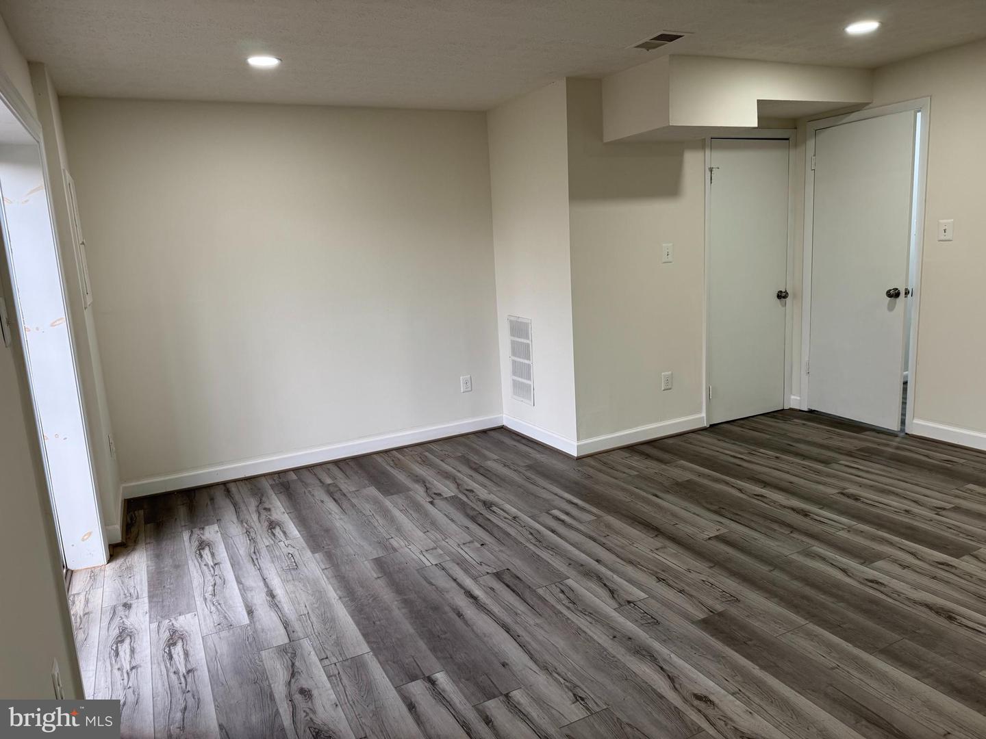 1126 BARNABY TER SE, WASHINGTON, District Of Columbia 20032, 4 Bedrooms Bedrooms, ,1 BathroomBathrooms,Residential,For sale,1126 BARNABY TER SE,DCDC2249512 MLS # DCDC2249512