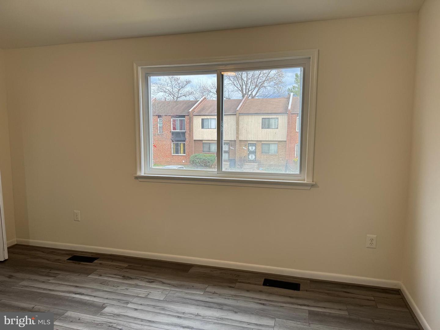 1126 BARNABY TER SE, WASHINGTON, District Of Columbia 20032, 4 Bedrooms Bedrooms, ,1 BathroomBathrooms,Residential,For sale,1126 BARNABY TER SE,DCDC2249512 MLS # DCDC2249512