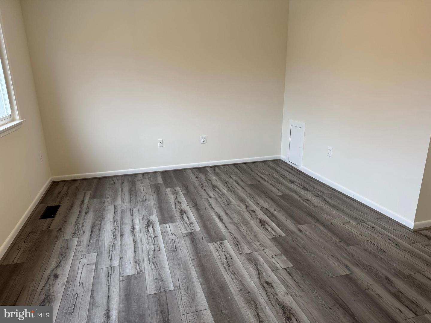 1126 BARNABY TER SE, WASHINGTON, District Of Columbia 20032, 4 Bedrooms Bedrooms, ,1 BathroomBathrooms,Residential,For sale,1126 BARNABY TER SE,DCDC2249512 MLS # DCDC2249512