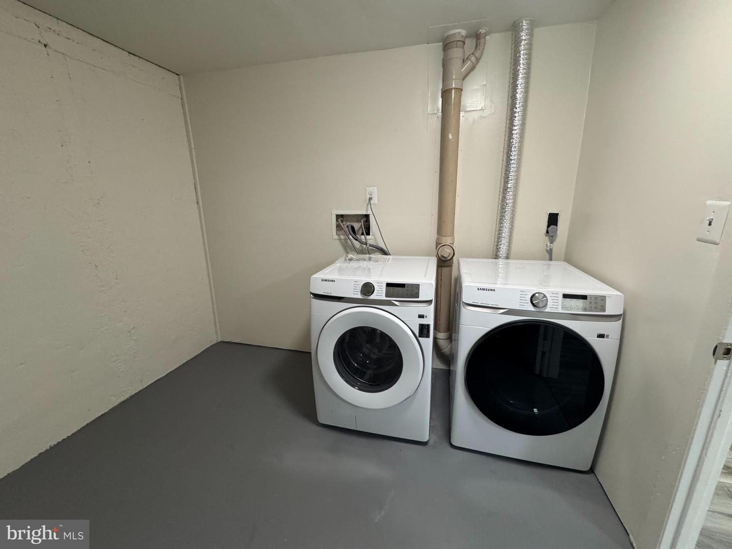 1126 BARNABY TER SE, WASHINGTON, District Of Columbia 20032, 4 Bedrooms Bedrooms, ,1 BathroomBathrooms,Residential,For sale,1126 BARNABY TER SE,DCDC2249512 MLS # DCDC2249512